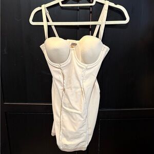 Maidenform Cream body shaper